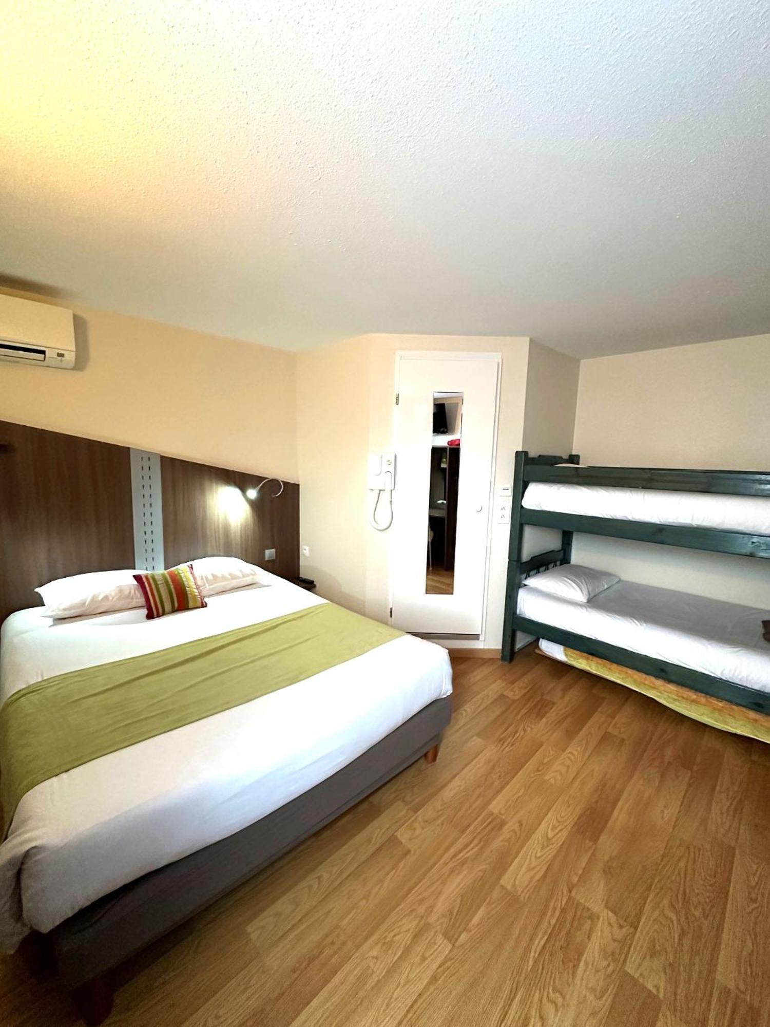Hotel Fasthotel Toulouse Aéroport 2*